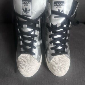 Adidas White and Silver Sneakers with Cushioned Sole